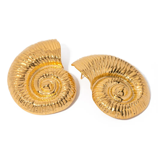 Elle Conch Shell Large Stud Earrings
