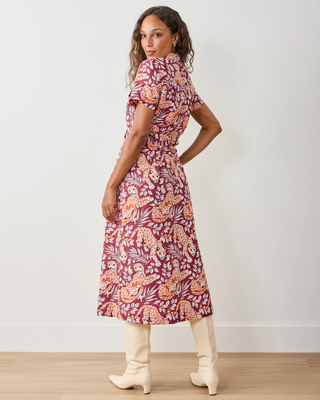 Juliette Dress in City Cats - Maroon Night