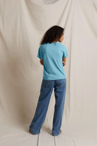Hendrix V Neck - Milky Blue