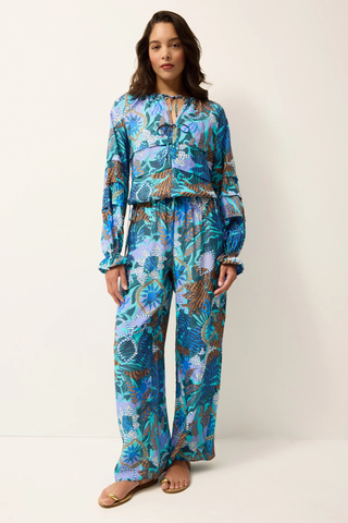 Solange Pant - Medusa