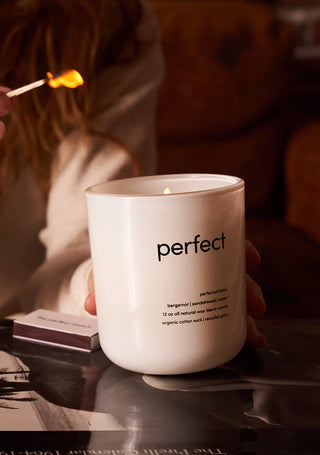 Perfect white tee Candle