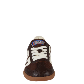 Cloud C in Coffee Milk Sneakers
