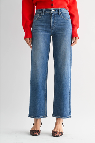 Mid Rise Slim Wide Leg - Med Wash