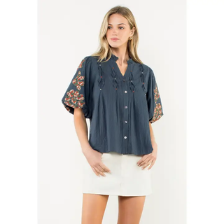 Callie - Embroidered Detailed Puff Sleeve V-Neck - Navy