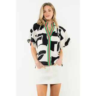 GURDY Contrast Trim Split Neck Print Top