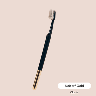 The Better Brush - Noir w/ Gold
