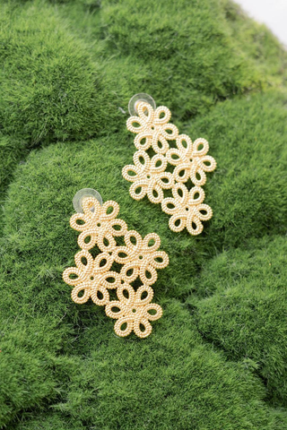 Cameran Cluster - Statement Earring