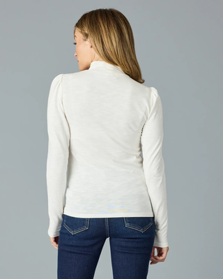 Must Have Mock Neck - Gardenia