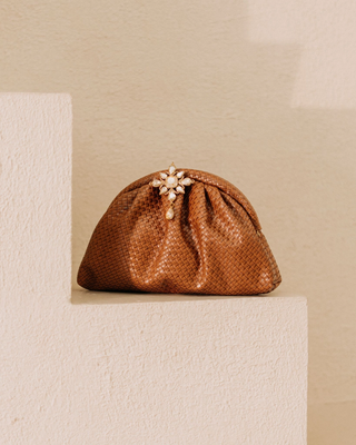 The Luxe Weave Clutch - Caramel